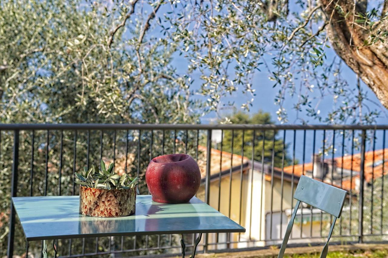 Ca De L'Angelon -- Vittoria House Villa Brenzone sul Garda Luaran gambar