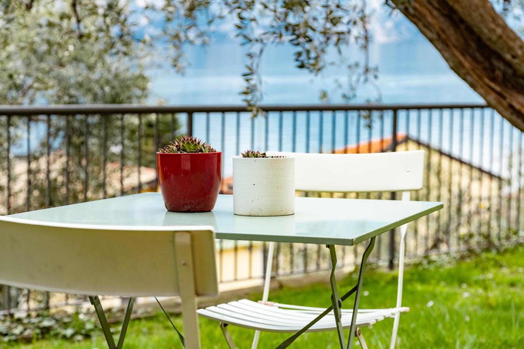 Ca De L'Angelon -- Vittoria House Villa Brenzone sul Garda Luaran gambar